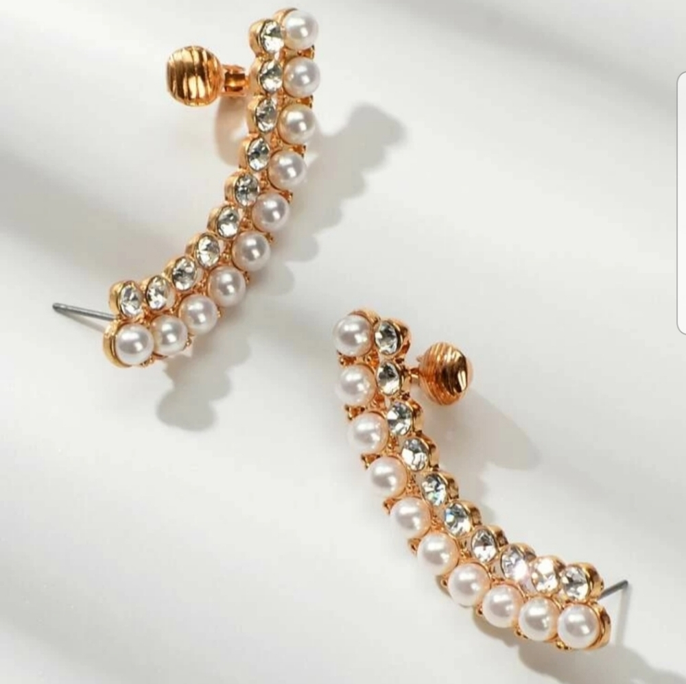 ♥️Ear Climber Earrings